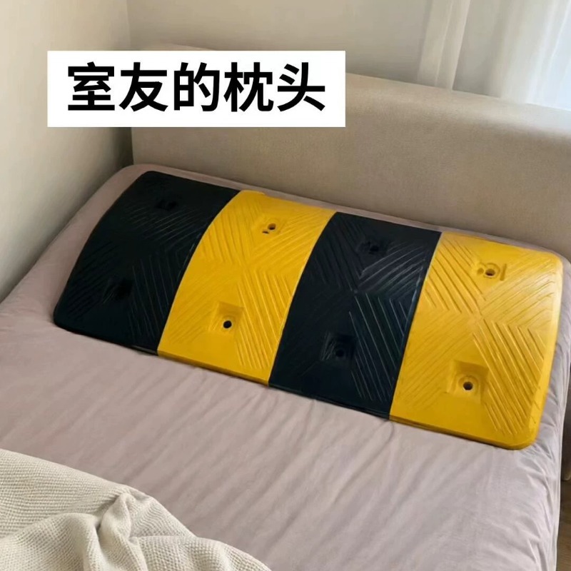 Funny Speed Bump Prank Pillow, - Prank Toys ulasan dan harga